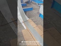 Petit pain de support de panneau solaire formant la machine du cadre solaire