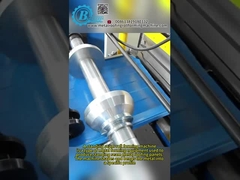 Machine de formage à rouleaux de tôles de toiture à joints auto-verrouillable
