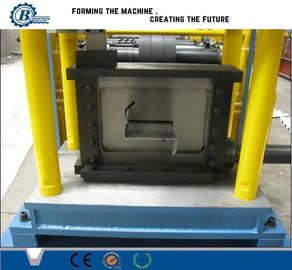 Machine de formage de rouleaux de purlin de largeur de 120-500 mm avec une longueur de coupe de 6 m et une tolérance de coupe de ±2 mm