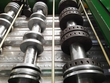 15-20m/min Machine de formage de rouleaux de plancher à vitesse de pont 4kw Puissance hydraulique