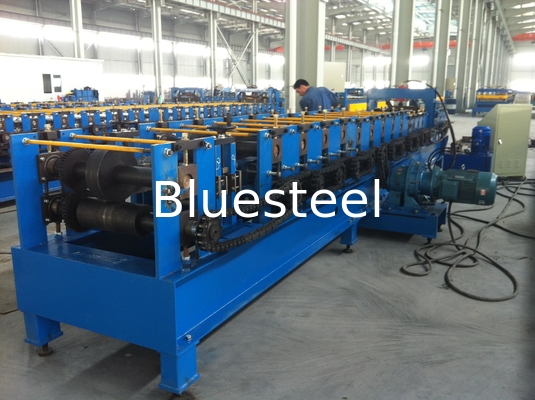 Vitesse 15-20 m/min Contrôle PLC machine à purlin haute précision